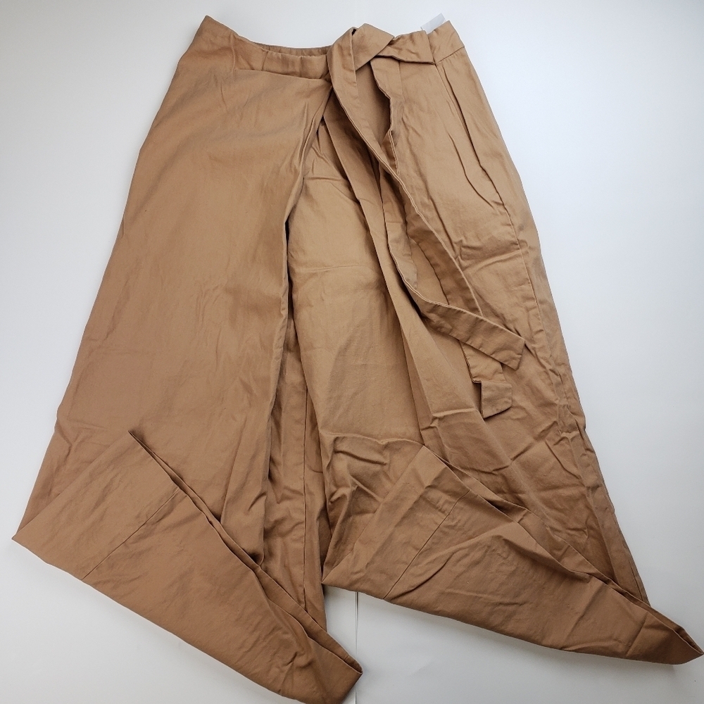 Banana Republic MADE WITH ORGANICALLY GROWN COTTON WIDE-LEG FOLDOVER PANT size 2 - Picture 2 of 11